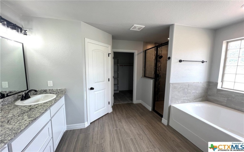 3827 Leming Court, Temple, TX 76504, 4 Bedrooms Bedrooms, ,2 BathroomsBathrooms,Residential,For Sale,3827 Leming Court,543377
