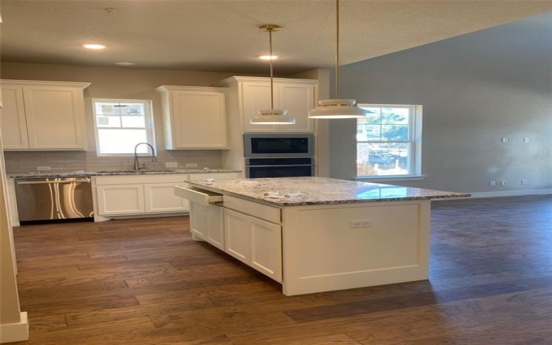 8044 Thomas Crossing, North Richland Hills, TX 76180, 3 Habitaciones Habitaciones , ,2 BañosBaños,Residential,En Venta,8044 Thomas Crossing,20578935
