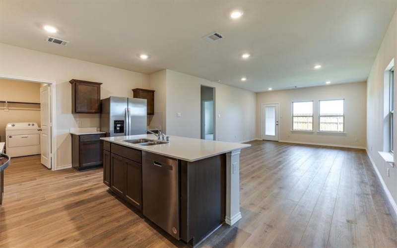 4930 Pelican Way, Crandall, TX 75114, 4 Bedrooms Bedrooms, ,2 BathroomsBathrooms,Residential,For Sale,4930 Pelican Way,20953215
