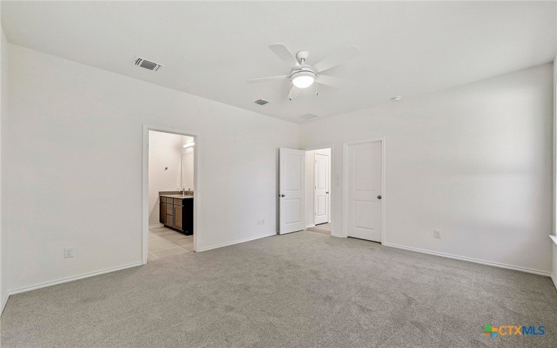 715 Ryan Street, Belton, TX 76513, 3 Habitaciones Habitaciones , ,2 BañosBaños,Residential,En Venta,715 Ryan Street,582119