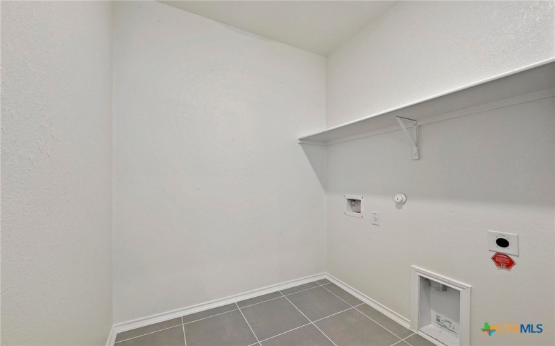 715 Ryan Street, Belton, TX 76513, 3 Habitaciones Habitaciones , ,2 BañosBaños,Residential,En Venta,715 Ryan Street,582119