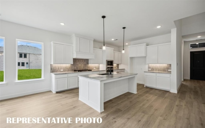 15851 Split Bark Lane, Frisco, TX 75033, 5 Bedrooms Bedrooms, ,6 BathroomsBathrooms,Residential,For Sale,15851 Split Bark Lane,20955453