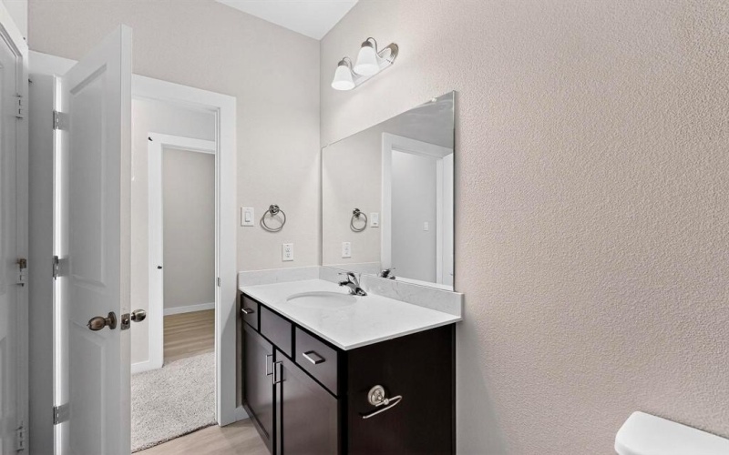 1800 Summer Aura, Mesquite, TX 75181, 3 Bedrooms Bedrooms, ,2 BathroomsBathrooms,Residential,For Sale,1800 Summer Aura,20955726