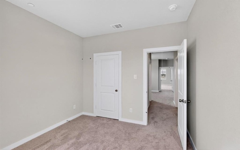 1800 Summer Aura, Mesquite, TX 75181, 3 Bedrooms Bedrooms, ,2 BathroomsBathrooms,Residential,For Sale,1800 Summer Aura,20955726