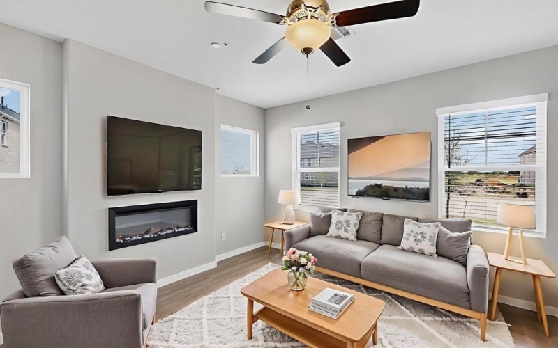 1800 Summer Aura, Mesquite, TX 75181, 3 Bedrooms Bedrooms, ,2 BathroomsBathrooms,Residential,For Sale,1800 Summer Aura,20955726