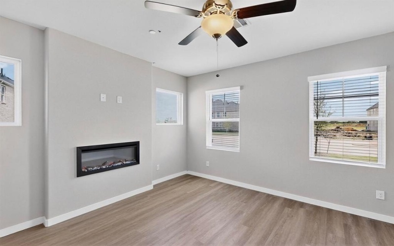 1800 Summer Aura, Mesquite, TX 75181, 3 Bedrooms Bedrooms, ,2 BathroomsBathrooms,Residential,For Sale,1800 Summer Aura,20955726