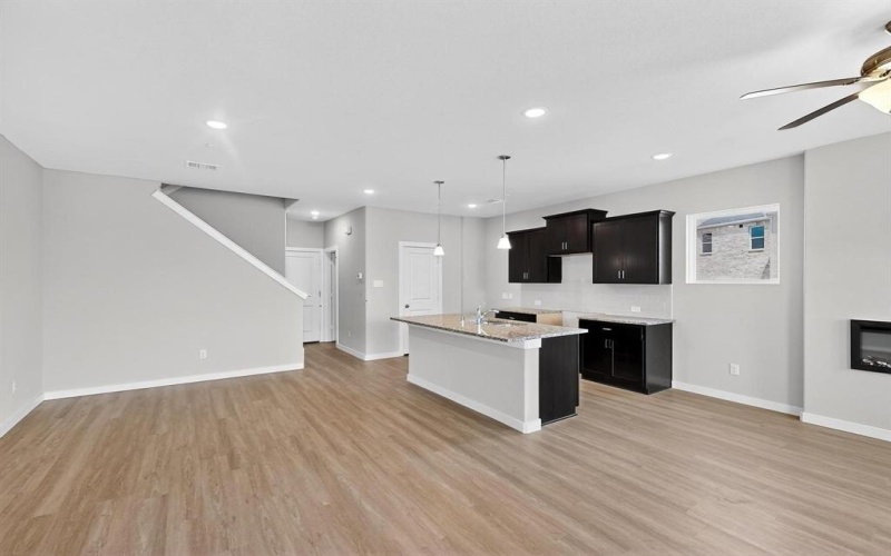 1800 Summer Aura, Mesquite, TX 75181, 3 Bedrooms Bedrooms, ,2 BathroomsBathrooms,Residential,For Sale,1800 Summer Aura,20955726