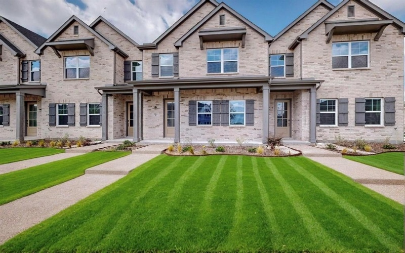 1804 Summer Aura, Mesquite, TX 75181, 3 Bedrooms Bedrooms, ,2 BathroomsBathrooms,Residential,For Sale,1804 Summer Aura,20955749