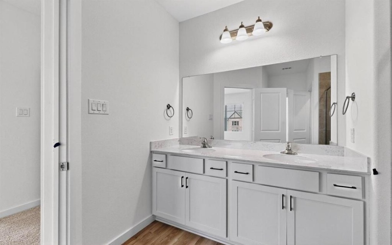 1812 Summer Aura, Mesquite, TX 75181, 3 Bedrooms Bedrooms, ,2 BathroomsBathrooms,Residential,For Sale,1812 Summer Aura,20955773