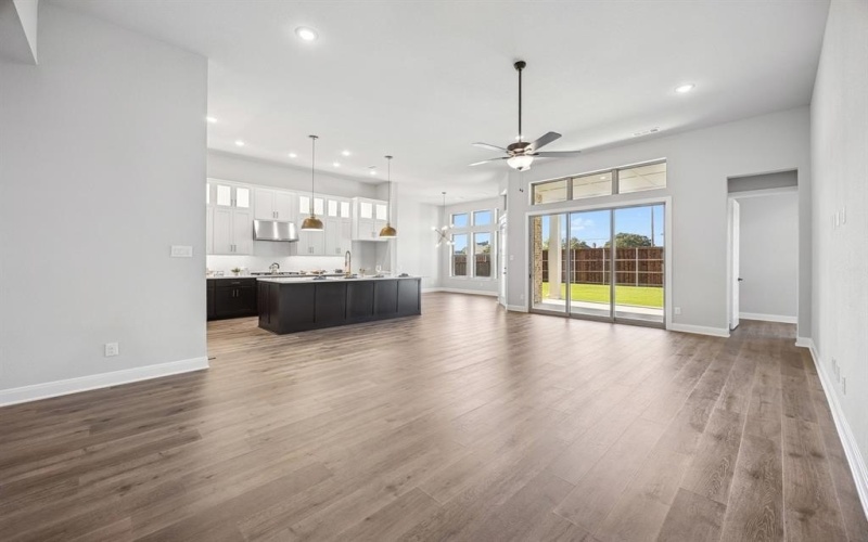 2221 Village Trail, Lakewood Village, TX 75068, 4 Bedrooms Bedrooms, ,3 BathroomsBathrooms,Residential,For Sale,2221 Village Trail,0,20956043