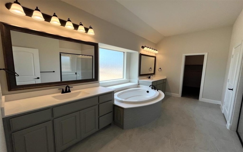 347 Paddle Boat, Granbury, TX 76049, 4 Bedrooms Bedrooms, ,2 BathroomsBathrooms,Residential,For Sale,347 Paddle Boat,20956074