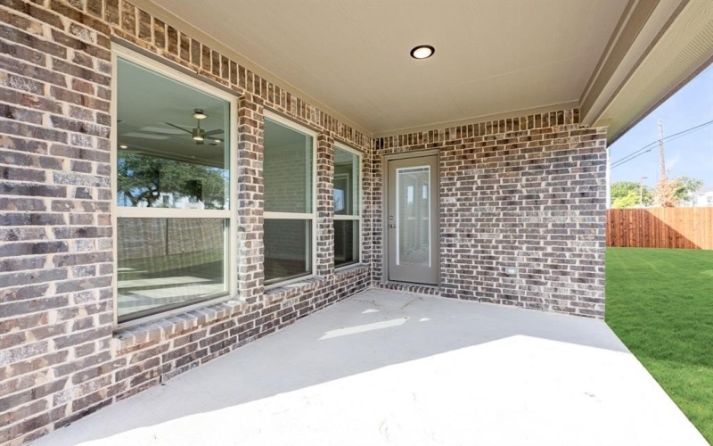 111 Whistling Duck Drive, Balch Springs, TX 75181, 4 Habitaciones Habitaciones , ,3 BañosBaños,Residential,En Venta,111 Whistling Duck Drive,0,20956161