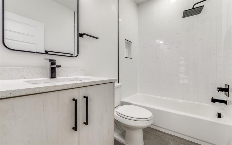 5704 Riverside Drive, Dallas, TX 75235, 2 Habitaciones Habitaciones , ,3 BañosBaños,Residential Multi Family,En Venta,5704 Riverside Drive,20956344