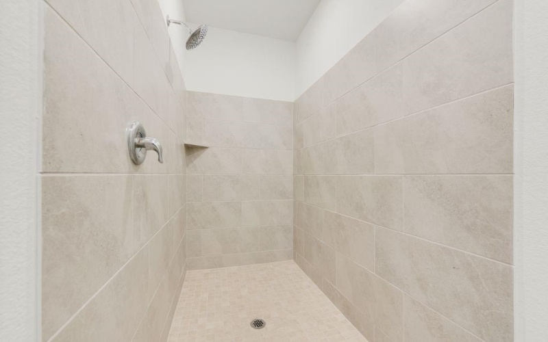 2218 Walden Pond Boulevard, Forney, TX 75126, 3 Habitaciones Habitaciones , ,2 BañosBaños,Residential,En Venta,2218 Walden Pond Boulevard,20956617