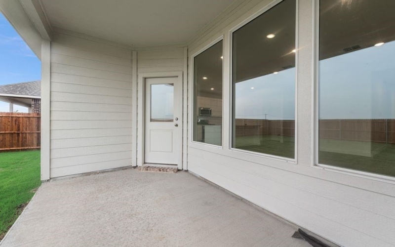 2218 Walden Pond Boulevard, Forney, TX 75126, 3 Habitaciones Habitaciones , ,2 BañosBaños,Residential,En Venta,2218 Walden Pond Boulevard,20956617
