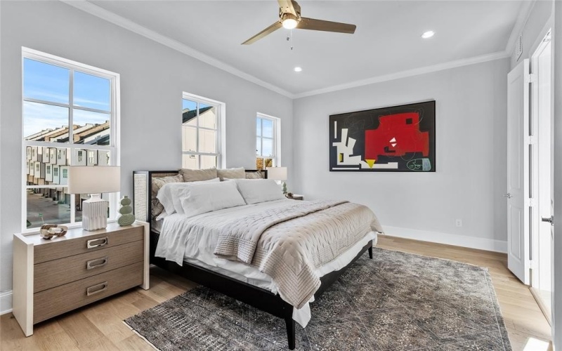 4645 New Water Lane, Dallas, TX 75219, 3 Habitaciones Habitaciones , ,3 BañosBaños,Residential,En Venta,4645 New Water Lane,20956819
