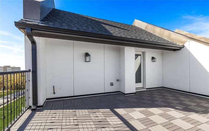 4645 New Water Lane, Dallas, TX 75219, 3 Habitaciones Habitaciones , ,3 BañosBaños,Residential,En Venta,4645 New Water Lane,20956819