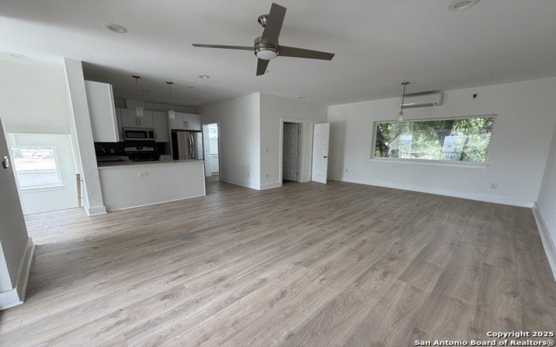 715 Ogden #104, San Antonio, TX 78212, 3 Habitaciones Habitaciones , ,3 BañosBaños,Residential,En Venta,715 Ogden,0,1872347
