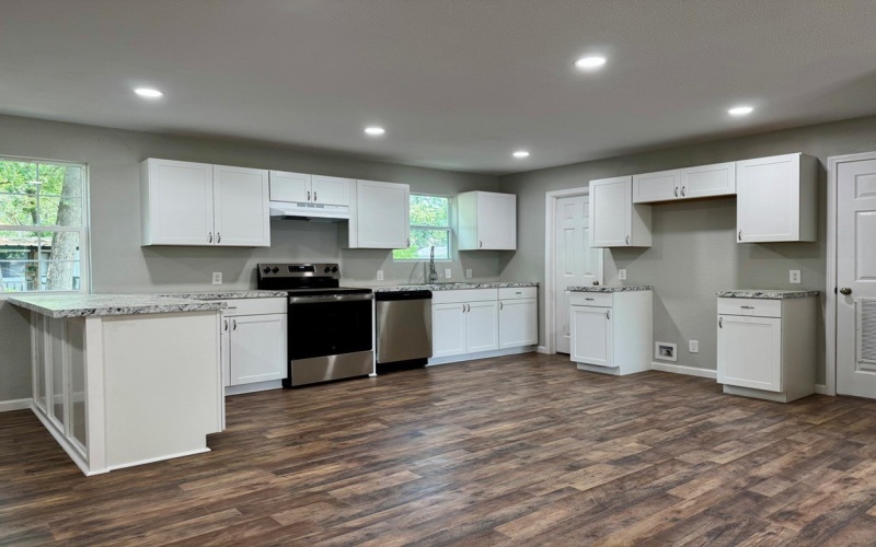 151 Pawnee Trl, Mabank, TX 75156, 3 Bedrooms Bedrooms, ,2 BathroomsBathrooms,Residential,For Sale,151 Pawnee Trl,109119