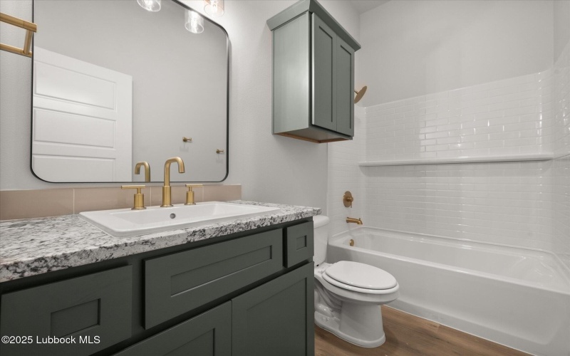 7005 18th Place, Lubbock, TX 79416, 4 Bedrooms Bedrooms, ,3 BathroomsBathrooms,Residential,For Sale,7005 18th Place,202555755
