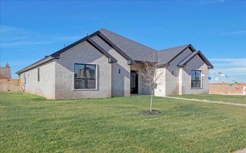 5804 Sheridan Street, Amarillo, TX 79119, 4 Habitaciones Habitaciones , ,2 BañosBaños,Residential,En Venta,5804 Sheridan Street,25-2211