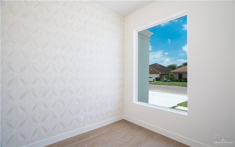 2607 Cottonwood Street, Mission, TX 78574, 4 Bedrooms Bedrooms, ,5 BathroomsBathrooms,Residential,For Sale,2607 Cottonwood Street,472973
