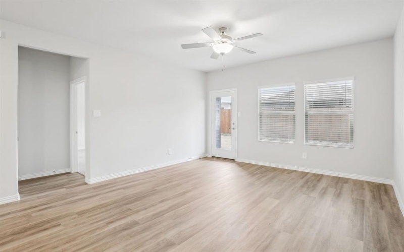 201 Greenbriar Drive, Princeton, TX 75071, 3 Bedrooms Bedrooms, ,2 BathroomsBathrooms,Residential,For Sale,201 Greenbriar Drive,20955409