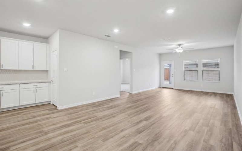 201 Greenbriar Drive, Princeton, TX 75071, 3 Bedrooms Bedrooms, ,2 BathroomsBathrooms,Residential,For Sale,201 Greenbriar Drive,20955409