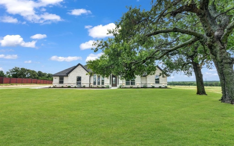 161 Altom Road, Springtown, TX 76082, 4 Bedrooms Bedrooms, ,2 BathroomsBathrooms,Residential,For Sale,161 Altom Road,20956006