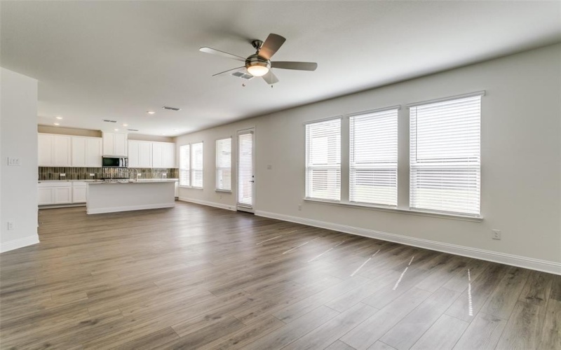 119 Rockwood Drive, Justin, TX 76247, 3 Habitaciones Habitaciones , ,2 BañosBaños,Residential,En Venta,119 Rockwood Drive,0,20956086
