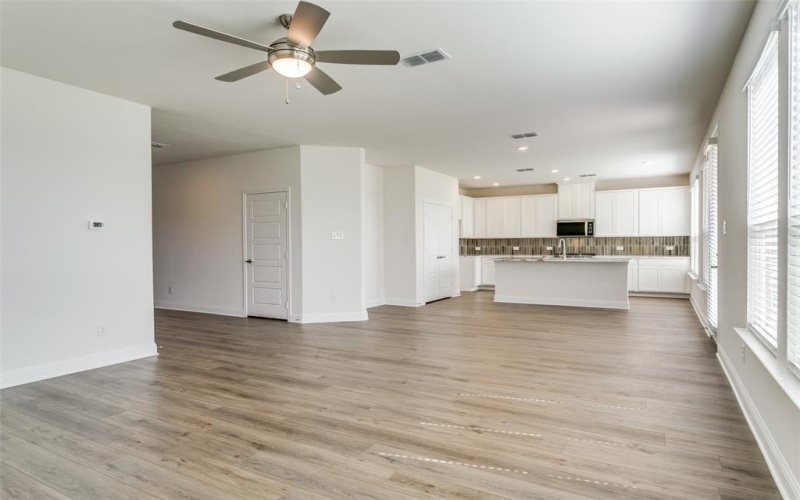 119 Rockwood Drive, Justin, TX 76247, 3 Habitaciones Habitaciones , ,2 BañosBaños,Residential,En Venta,119 Rockwood Drive,0,20956086