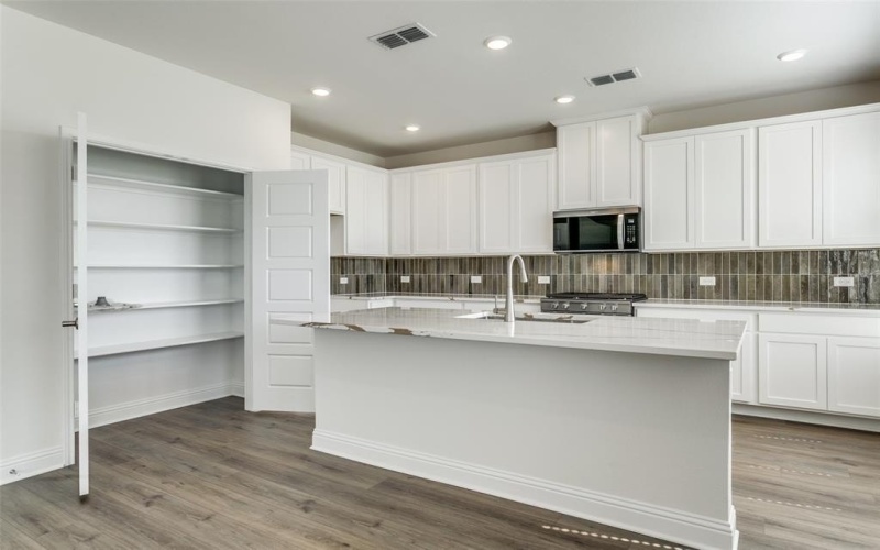 119 Rockwood Drive, Justin, TX 76247, 3 Habitaciones Habitaciones , ,2 BañosBaños,Residential,En Venta,119 Rockwood Drive,0,20956086