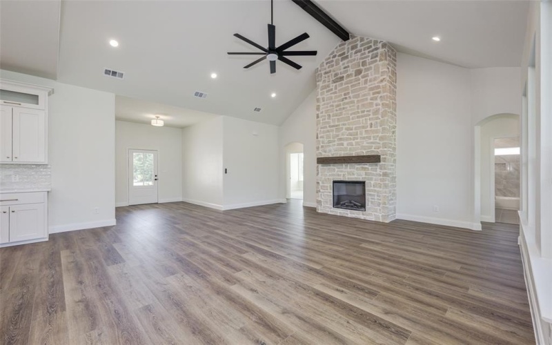 2300 County Road 1112, Farmersville, TX 75442, 5 Bedrooms Bedrooms, ,3 BathroomsBathrooms,Residential,For Sale,2300 County Road 1112,0,20956810