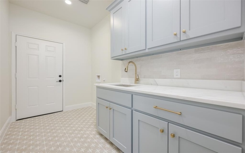 2300 County Road 1112, Farmersville, TX 75442, 5 Bedrooms Bedrooms, ,3 BathroomsBathrooms,Residential,For Sale,2300 County Road 1112,0,20956810