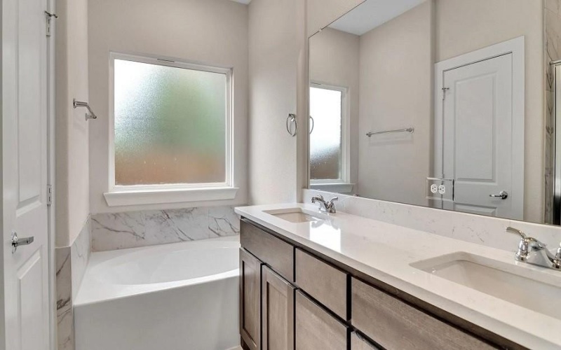 1304 Cole Drive, Trenton, TX 75490, 3 Habitaciones Habitaciones , ,2 BañosBaños,Residential,En Venta,1304 Cole Drive,20958066