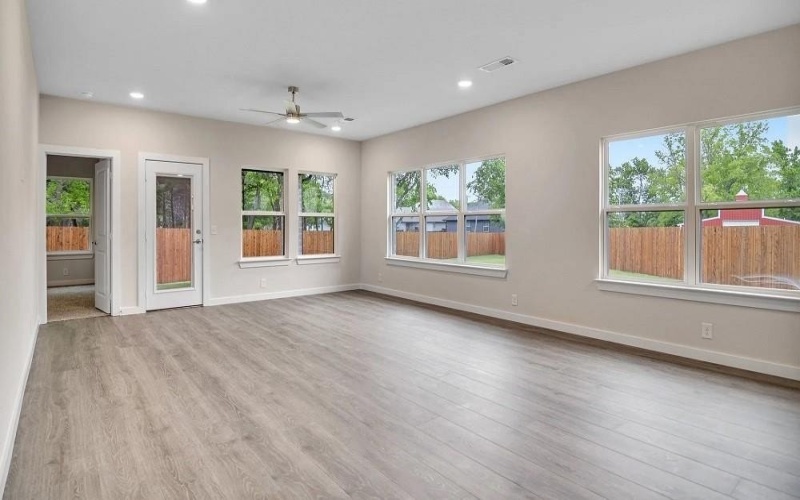 1304 Cole Drive, Trenton, TX 75490, 3 Habitaciones Habitaciones , ,2 BañosBaños,Residential,En Venta,1304 Cole Drive,20958066