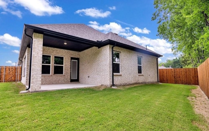 1304 Cole Drive, Trenton, TX 75490, 3 Habitaciones Habitaciones , ,2 BañosBaños,Residential,En Venta,1304 Cole Drive,20958066