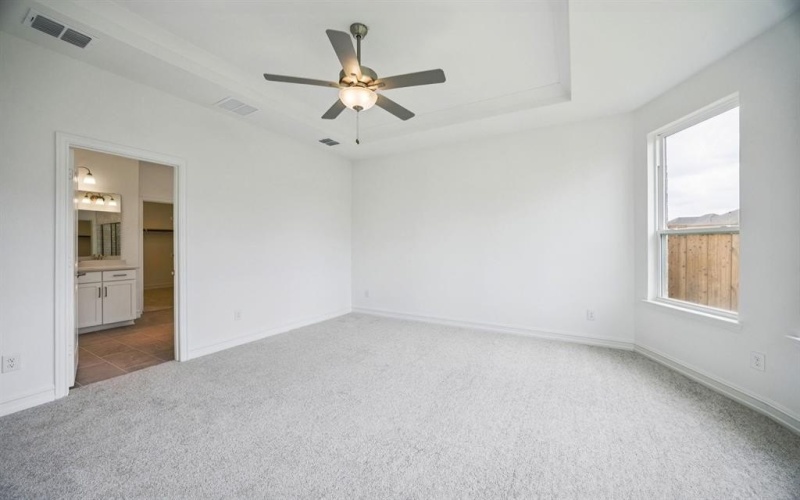 301 Brooklawn Avenue, Little Elm, TX 76227, 5 Bedrooms Bedrooms, ,5 BathroomsBathrooms,Residential,For Sale,301 Brooklawn Avenue,20958114