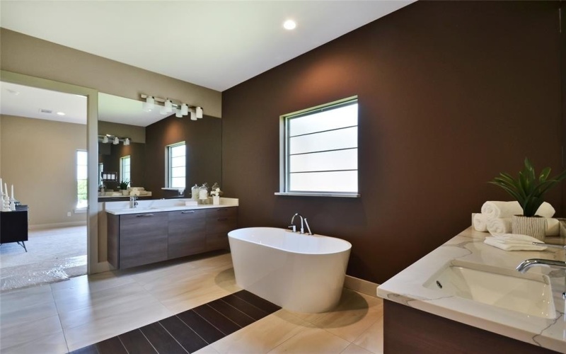 404 McKinley Street, DeSoto, TX 75115, 4 Habitaciones Habitaciones , ,5 BañosBaños,Residential,En Venta,404 McKinley Street,0,20958192