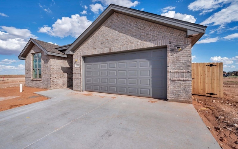 1332 Loess St., Midland, TX 79705, 3 Bedrooms Bedrooms, ,2 BathroomsBathrooms,Residential,For Sale,1332 Loess St.,50082671