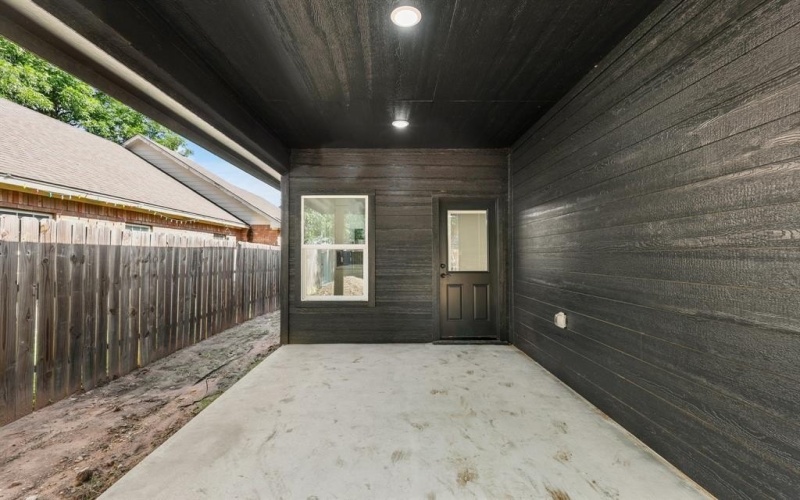3813 Galvez Avenue, Fort Worth, TX 76111, 3 Habitaciones Habitaciones , ,2 BañosBaños,Residential,En Venta,3813 Galvez Avenue,0,20957313