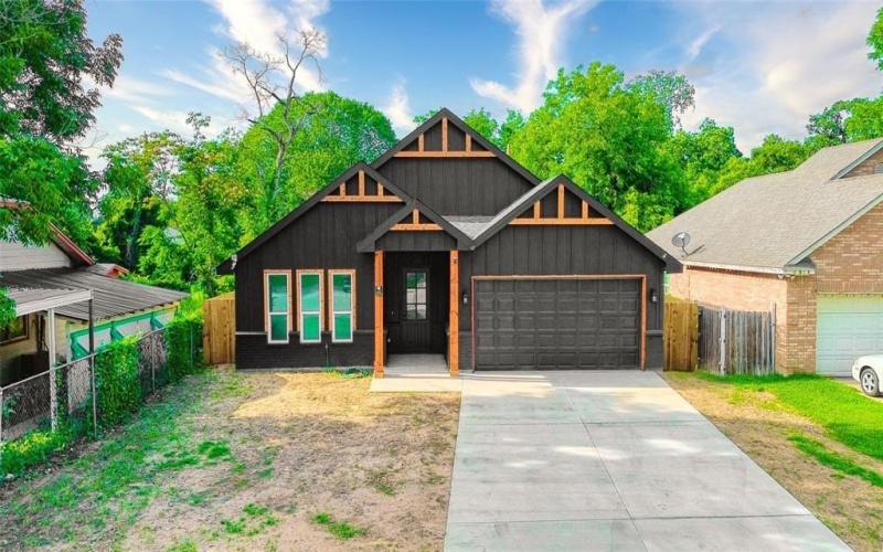 3813 Galvez Avenue, Fort Worth, TX 76111, 3 Habitaciones Habitaciones , ,2 BañosBaños,Residential,En Venta,3813 Galvez Avenue,0,20957313
