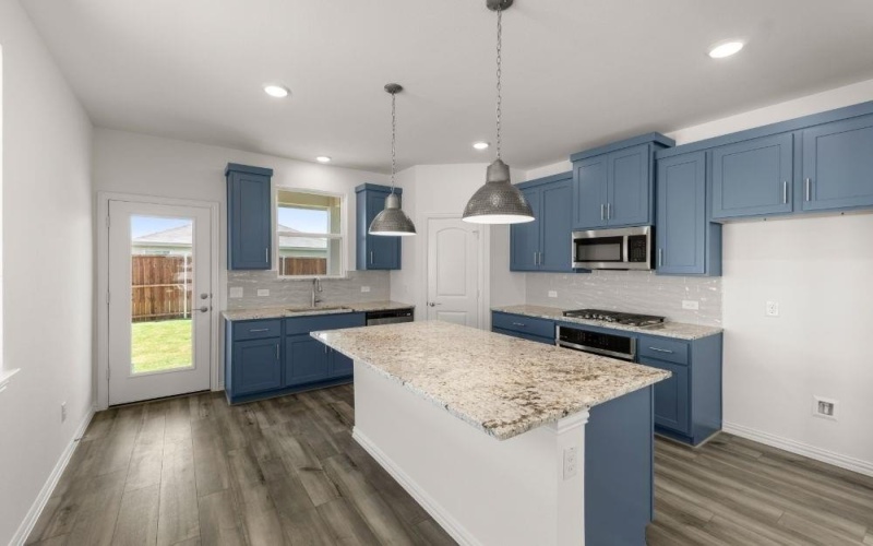 1405 Grove Pond Road, Forney, TX 75126, 3 Bedrooms Bedrooms, ,2 BathroomsBathrooms,Residential,For Sale,1405 Grove Pond Road,20957386