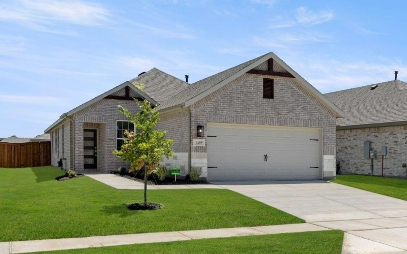 1405 Grove Pond Road, Forney, TX 75126, 3 Bedrooms Bedrooms, ,2 BathroomsBathrooms,Residential,For Sale,1405 Grove Pond Road,20957386