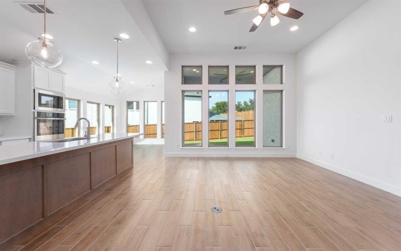 700 Duke Lane, Celina, TX 75009, 4 Habitaciones Habitaciones , ,3 BañosBaños,Residential,En Venta,700 Duke Lane,0,20957397