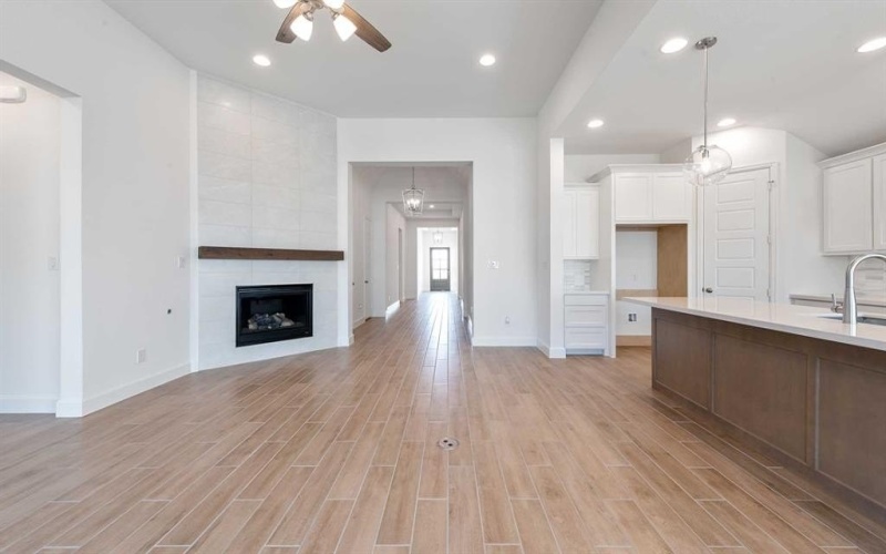 700 Duke Lane, Celina, TX 75009, 4 Habitaciones Habitaciones , ,3 BañosBaños,Residential,En Venta,700 Duke Lane,0,20957397