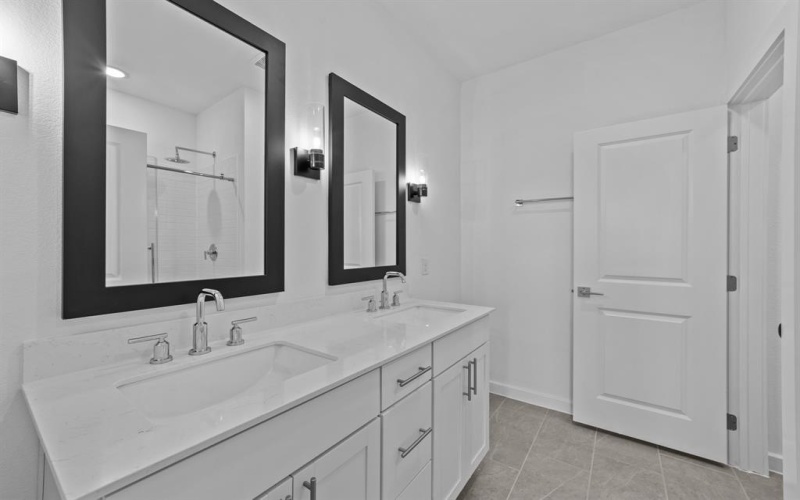 520 Meadowlark Drive, Van Alstyne, TX 75495, 4 Habitaciones Habitaciones , ,2 BañosBaños,Residential,En Venta,520 Meadowlark Drive,20957446