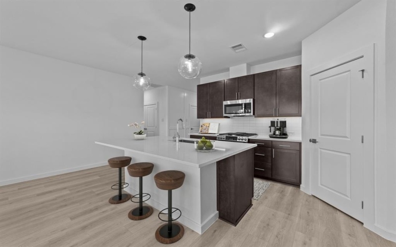 520 Meadowlark Drive, Van Alstyne, TX 75495, 4 Habitaciones Habitaciones , ,2 BañosBaños,Residential,En Venta,520 Meadowlark Drive,20957446