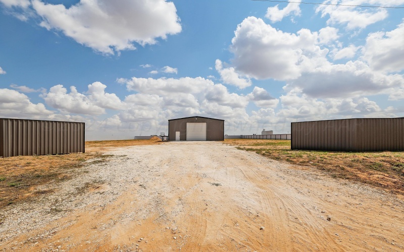718 State Line Road, Farwell, TX 79325, ,Commercial Sale,For Sale,718 State Line Road,25-245