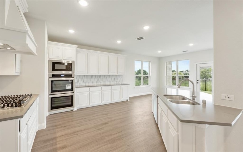 318 Mandarin Circle, Wylie, TX 75098, 5 Bedrooms Bedrooms, ,3 BathroomsBathrooms,Residential,For Sale,318 Mandarin Circle,20957548
